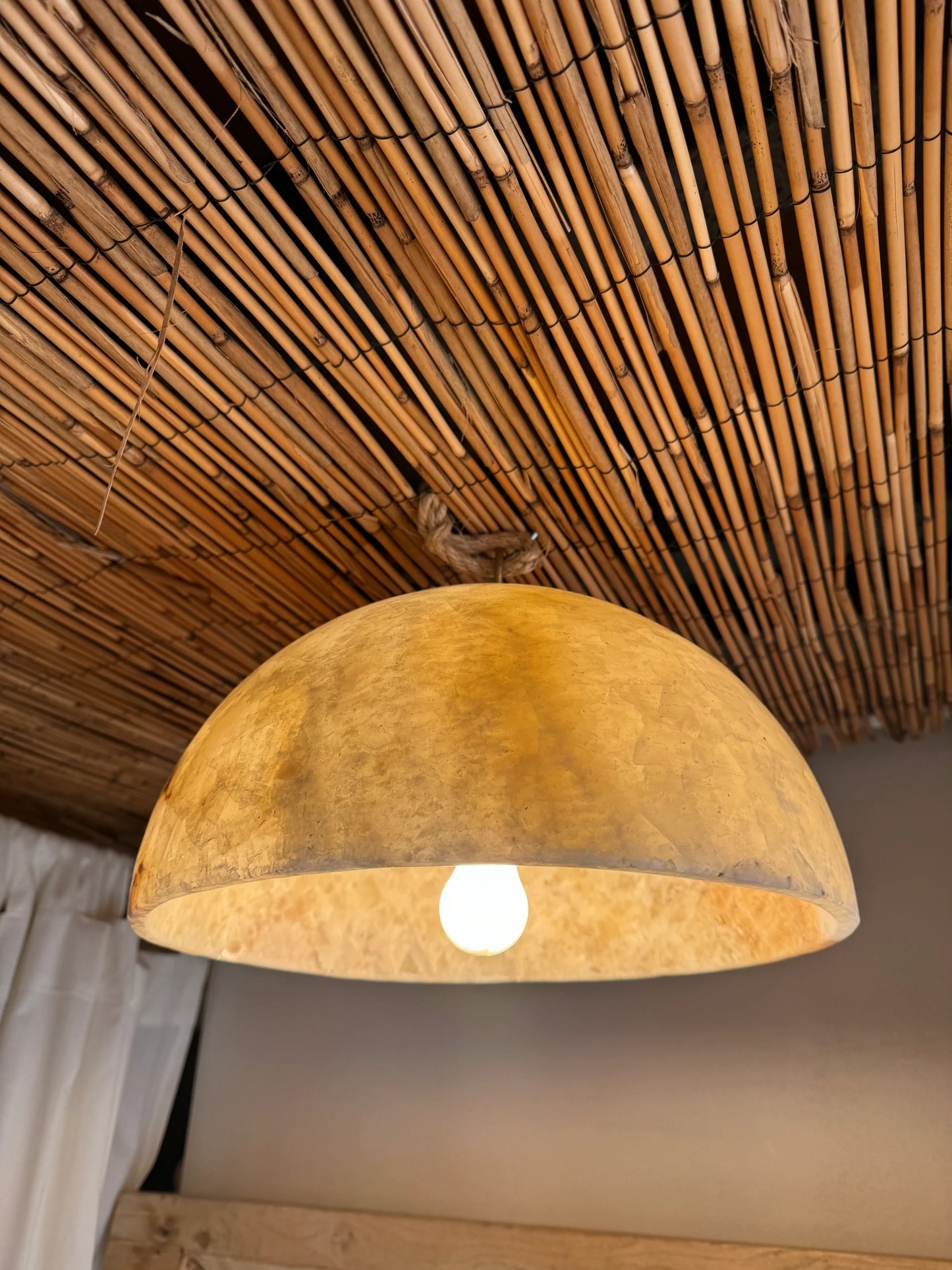'Shumba' Onyx polished pendant lamp