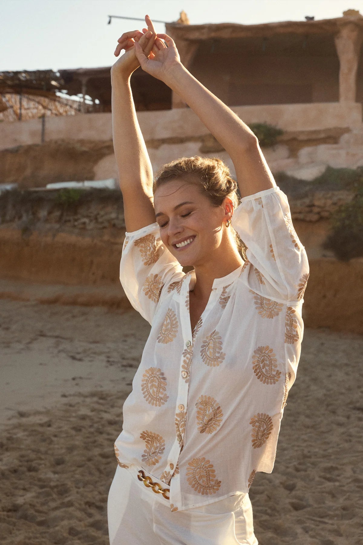PONSA SHIRT - OFF WHITE