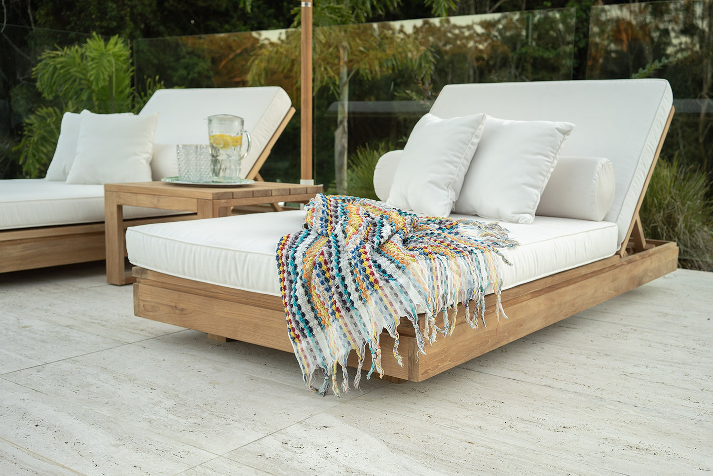 Avila Outdoor Sunlounger