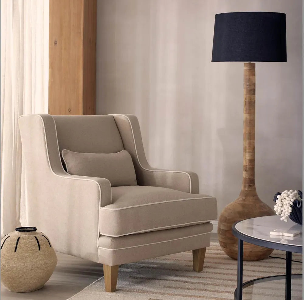 BONDI HAMPTONS ARMCHAIR NATURAL W/WHITE PIPING