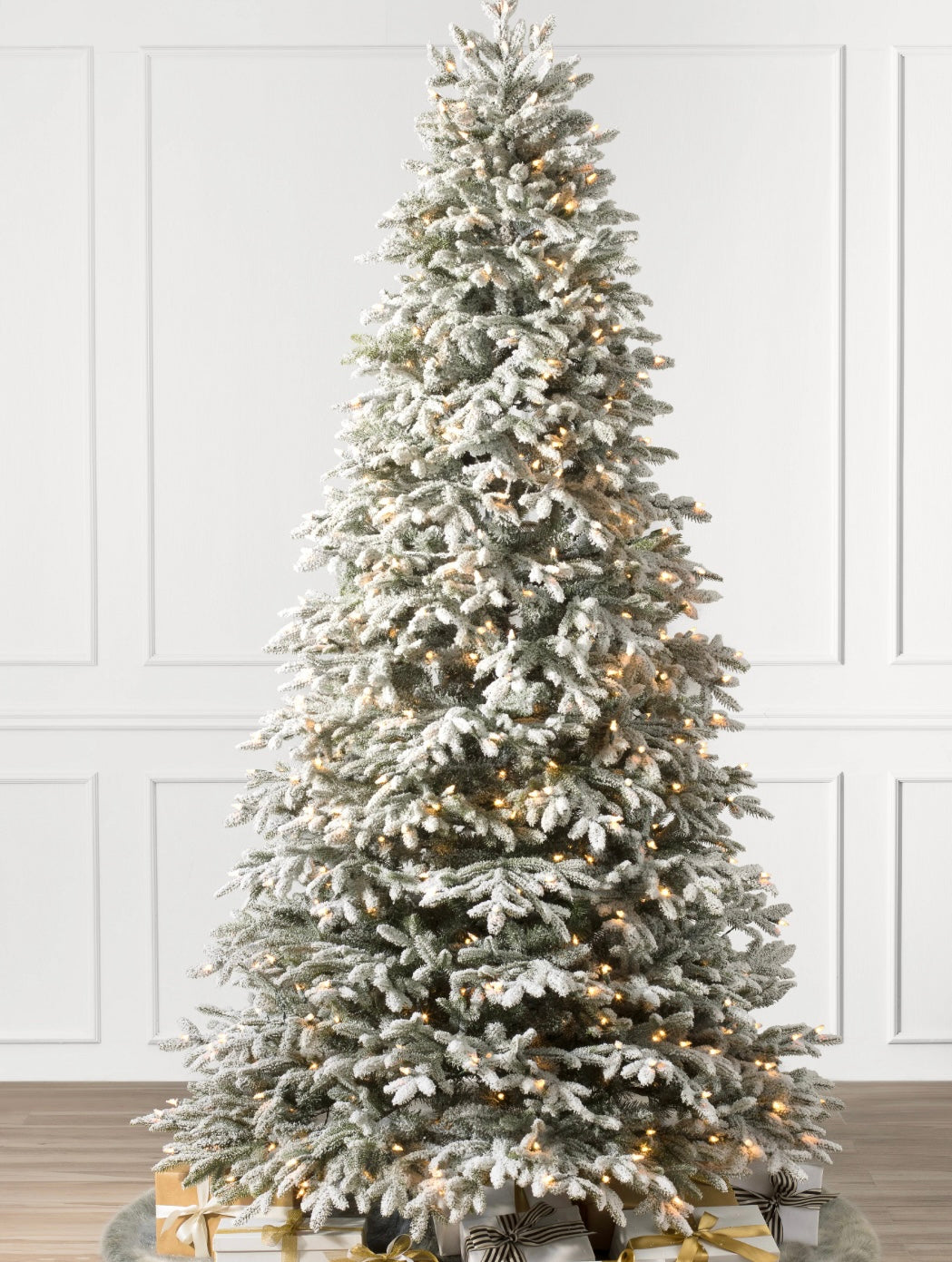 Flock Pre Lit Christmas Tree 7ft