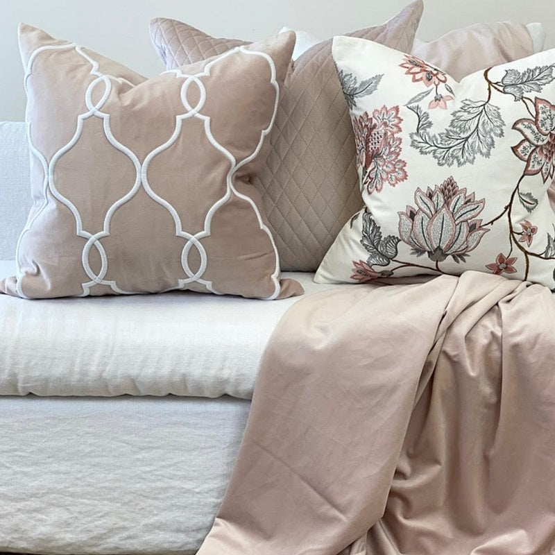 LAGUNA BEACH BLUSH VELVET CUSHION