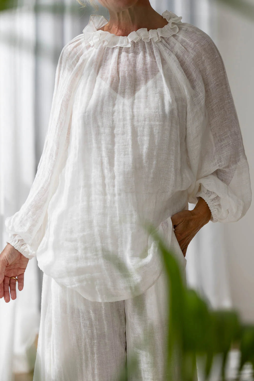 Lulu Reversible Linen Top - Off White