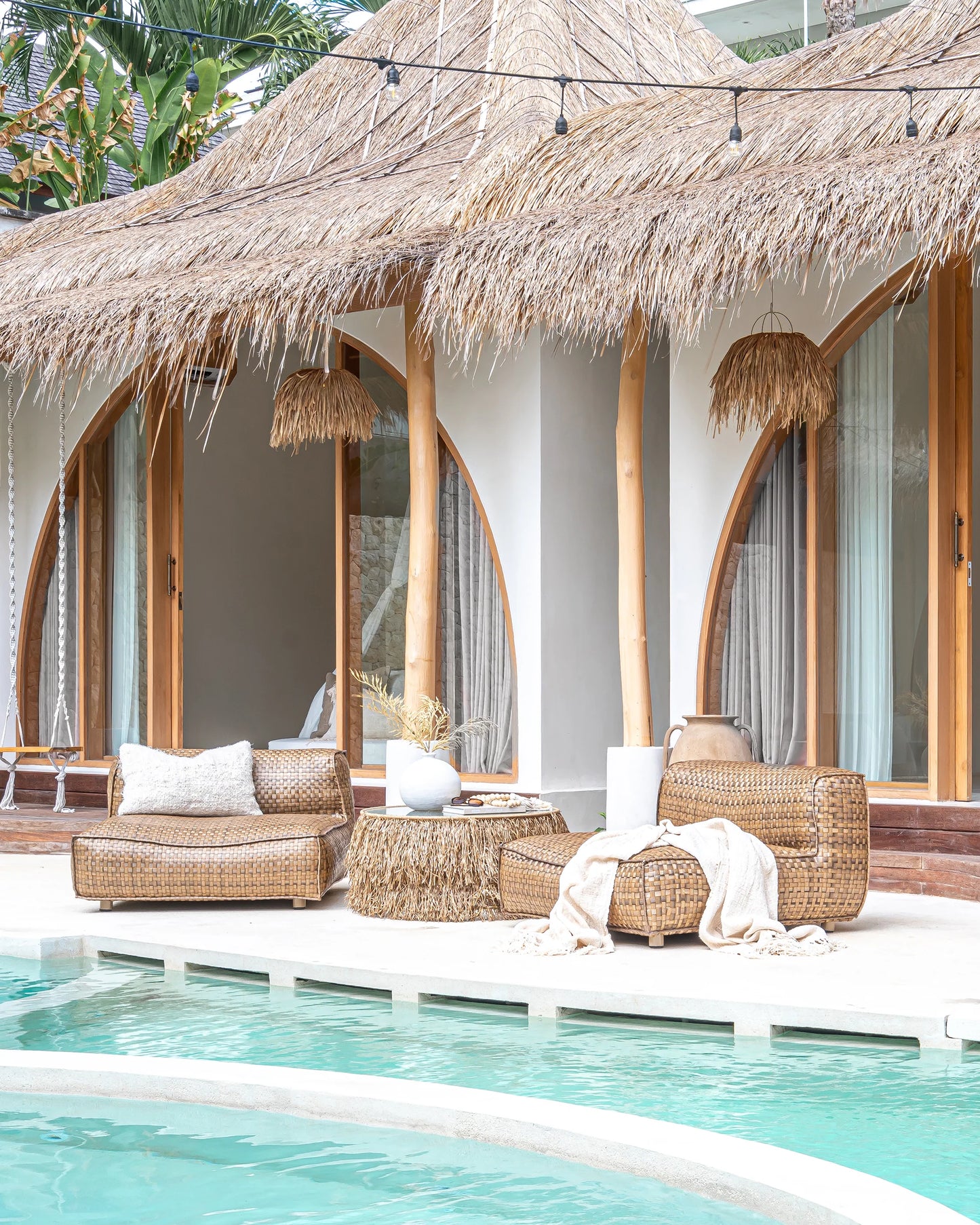 MASEKELA LOUNGER | FULL OUTDOOR