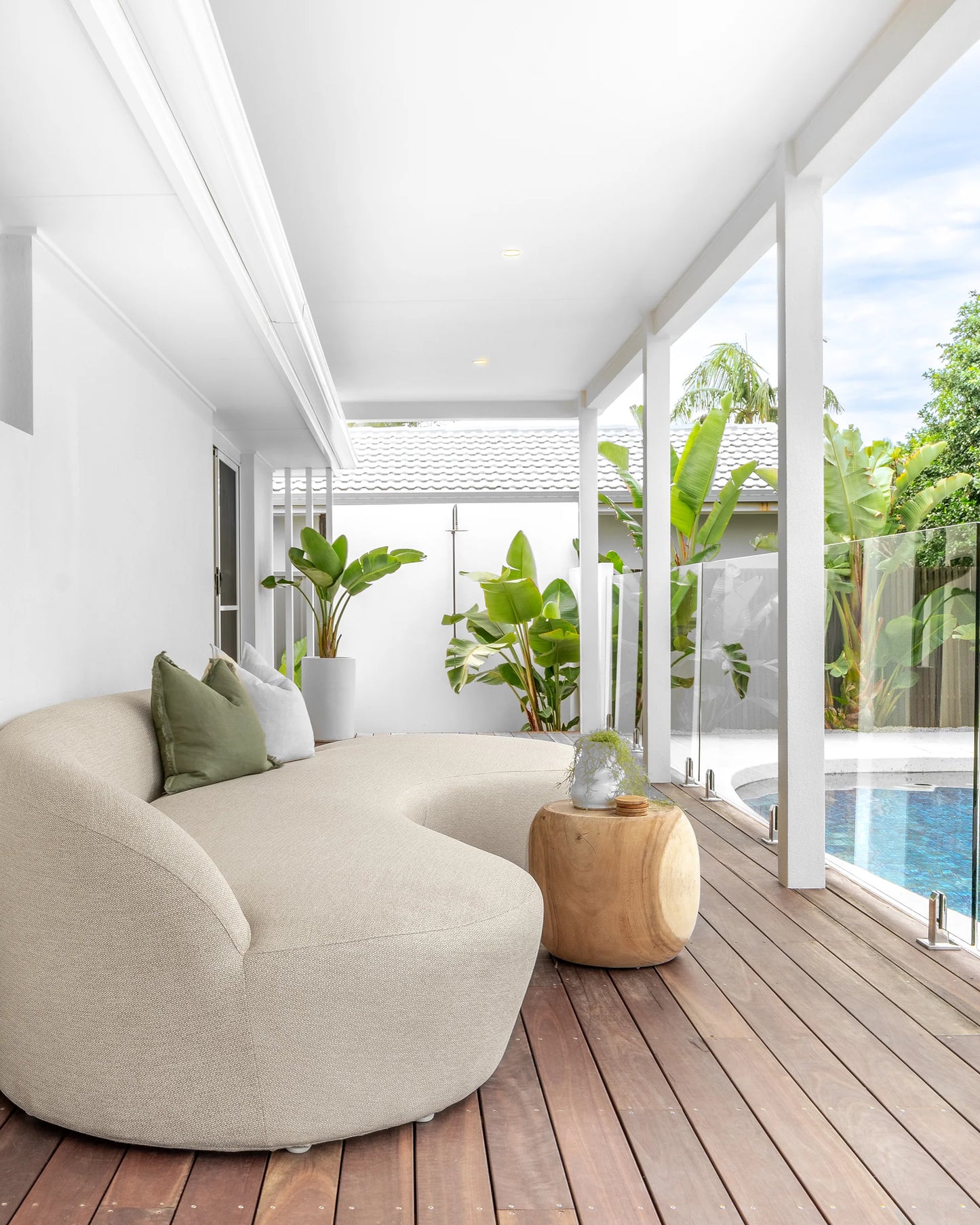 OASIS SOFA 3.5METERS | FULL OUTDOORS